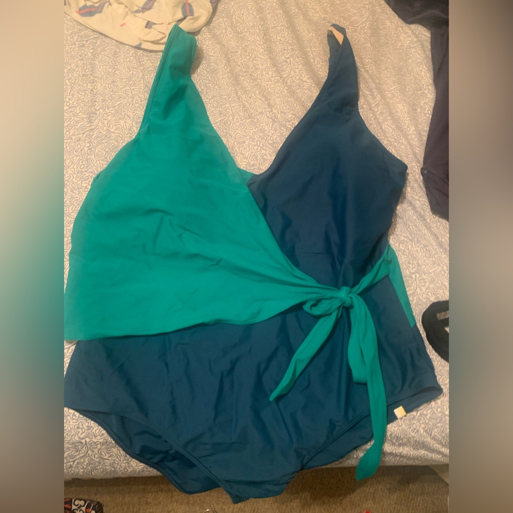 Summersalt The Perfect Wrap One Piece